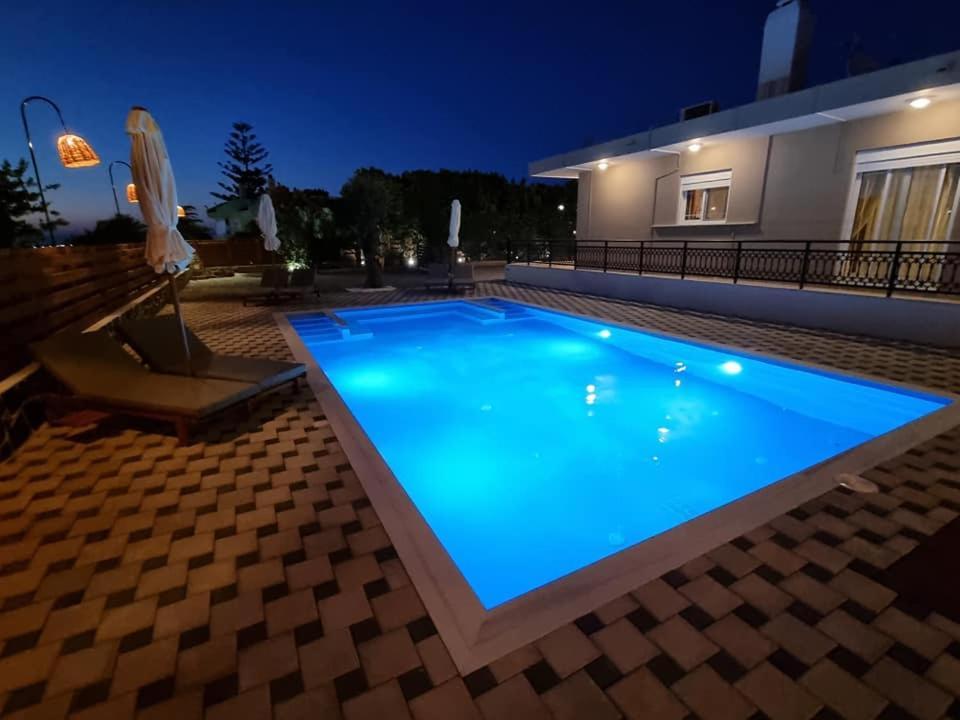 Venetia Villa